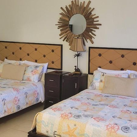 Riverview, Studio 507, Beach Steps Away!+Pool+Wifi Ruskin Ngoại thất bức ảnh