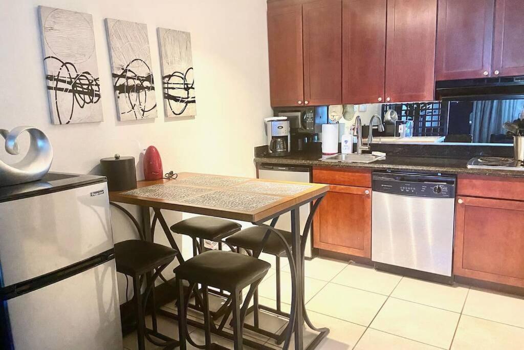 Riverview, Studio 507, Beach Steps Away!+Pool+Wifi Ruskin Ngoại thất bức ảnh