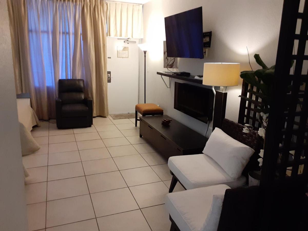 Riverview, Studio 507, Beach Steps Away!+Pool+Wifi Ruskin Ngoại thất bức ảnh