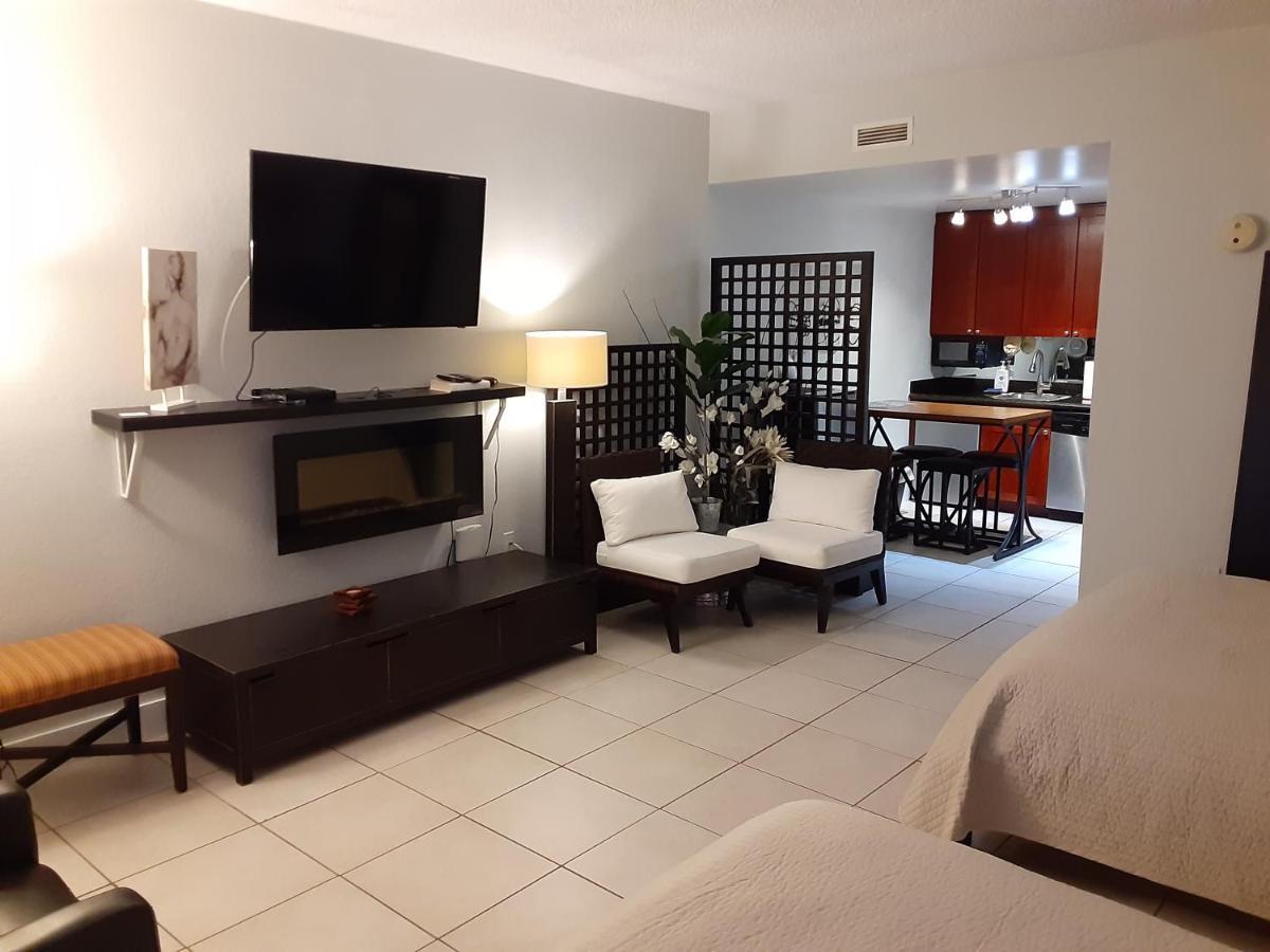 Riverview, Studio 507, Beach Steps Away!+Pool+Wifi Ruskin Ngoại thất bức ảnh